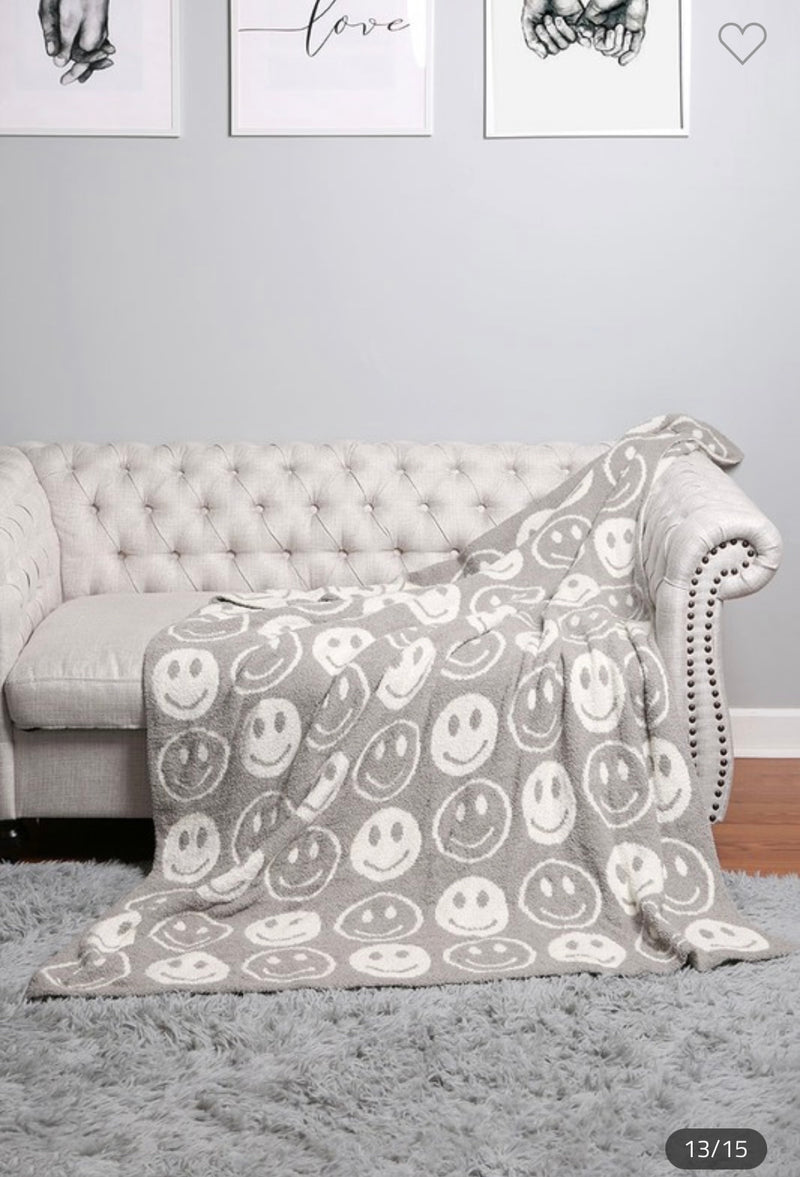 Lilly Smiley Face Print Luxury Soft Throw Blanket *Preorder