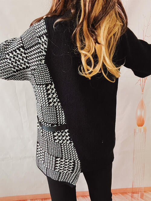 Amelia Houndstooth Turtleneck Long Sleeve Slit Sweater