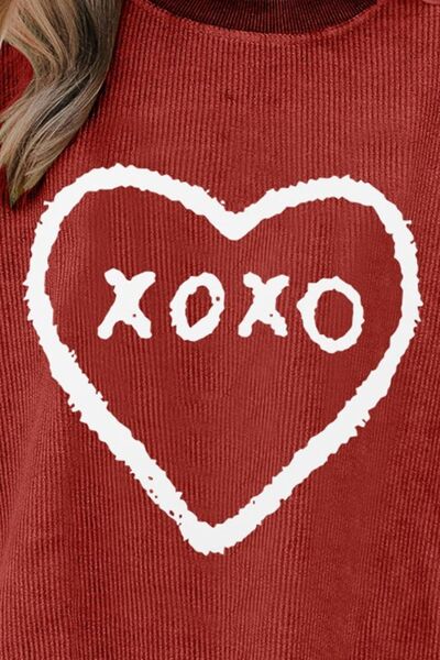 Vail Heart Letter Graphic Round Neck Sweatshirt