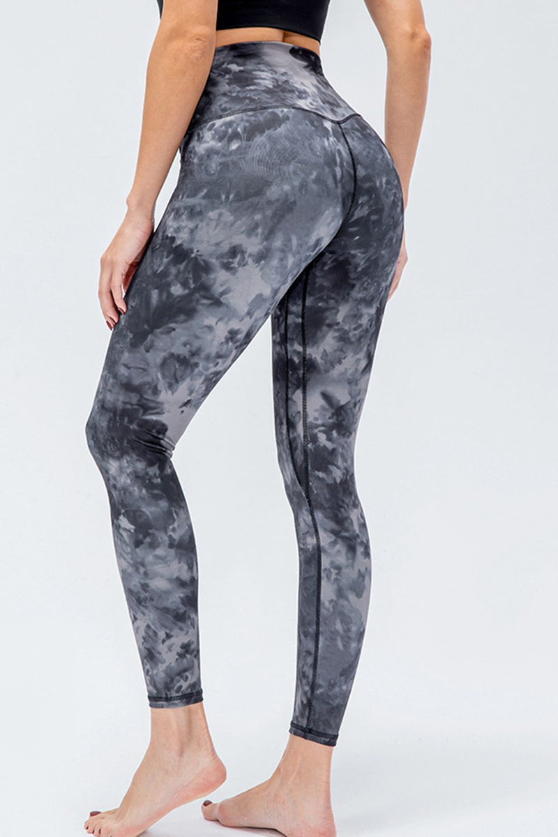 Laine Wide Waistband Slim Fit Active Leggings