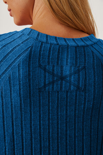 Lonnie Basic Bae Full Size Ribbed Thumbhole Sleeve T-Shirt