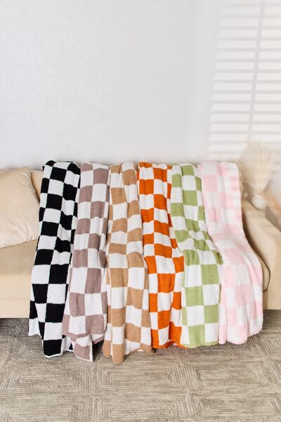 Cuddley Checkered Decorative Throw Blanket DOD